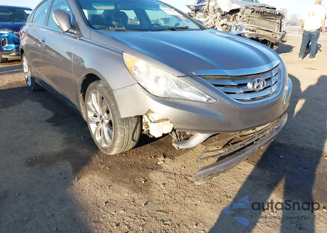 2013 Hyundai Sonata Limited 2.0T z USA, uszkodzony, nr VIN 5NPEC4AB6DH516909